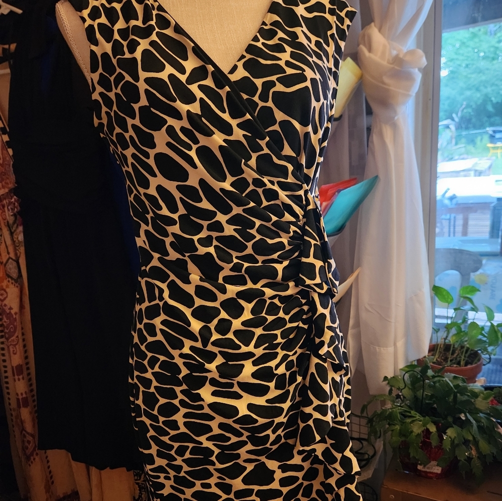 Printed  dress fitted